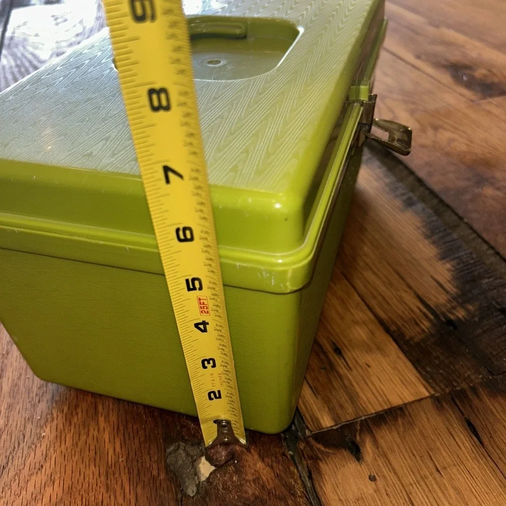Vintage 70s Wilson Wil-hold Sewing Box Avocado Green W/ Button & Accessory Tray